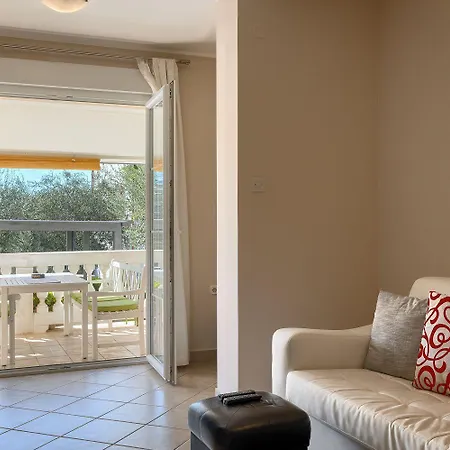 Malerisches Mit Mediterranem Garten, Babybett, Waschmaschine, Terrasse - Hundefreundlich Apartment
